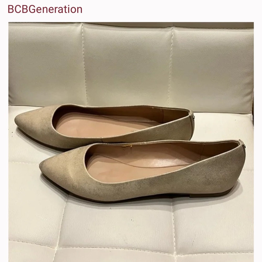 Beutiful BCBG Women’s Flats shoes